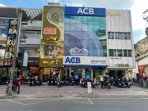 bán nhà mặt tiền đường lê công kiều-hàm nghi. pntb. q1. ngang lớn 9m x6m. giá 27 tỷ tl. hđt 50tr