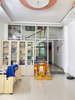nhà ngay biển dũng sĩ thanh khê 2 tầng kiên cố, vị trí đẹp - thanh khê - đà nẵng