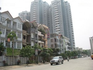 cho thuê nhà làng việt kiều làm văn phòng 95 m2 x 4 tầng đẹp 27 tr/tháng