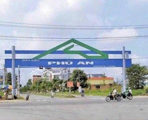 góc đường a3 giao b14 kdc phú an cái răng tp cần thơ (phường hưng phú)
