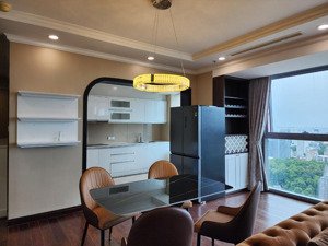 cho thuê 2pn vincom đồng khởi full nội thất thật như hình giá 60tr/tháng