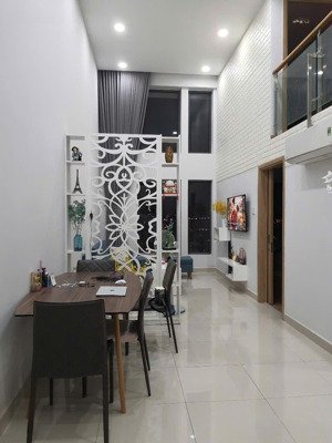 bán căn duplex 3pn 3wc full nội thất tầng cao chỉ 3,65 tỷ, công chứng trong ngày