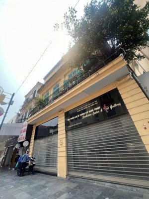 siêu vip, mp tràng tiền - hoàn kiếm 120m x 1 tầng, mặt tiền 8m, đoạn đẹp nhất phố lh : 