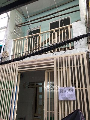 bán nhà đường lê quốc hưng, p13, q4(phường xóm chiếu), dt 26.7m2, mt 3m, giá 3.6 tỷ, lh 