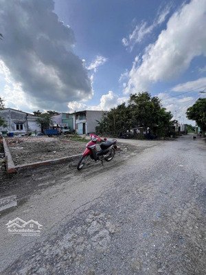 chỉ 2 tỷ đất nền xã bình chánh