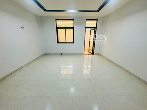 cho thuê nhà n/căn khu trung sơn: 5mx20m, trệt, 3 lầu, nhà mới sơn, nt cơ bản. 25 triệu/tháng