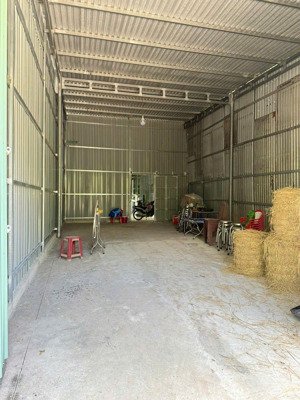 cho thuê nhà xưởng nhỏ 90m2 hóc môn