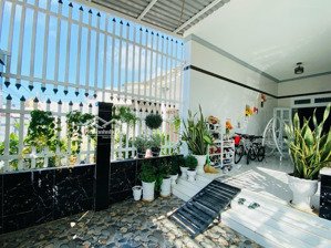 siêu phẩm nghỉ dưỡng mũi né nhà 200m², 3pn, gần biển, pháp lý chuẩn, đầu tư sinh lời cao!