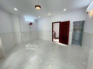 chỉ 6.6 tỷ tl phân khúc hiếm - nhà 4 tầng - ngang 5m - kết cấu chắc chắn, nhà mới đẹp
