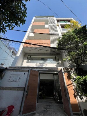 siêu phẩm nhà rộng siêu đẹp 1025/3b cmt8, q.tân bình - 5 tầng - dtsd 550m2 - giá thuê chỉ 32 triệu