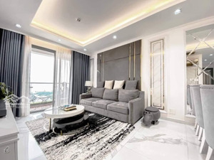 cần cho thuê chung cư lucky palace. quận 6. dt 80m2, 2pn, 2wc. giá 12tr/th. lh: tài)