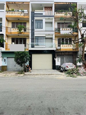cho thuê nhà giá rẻ khu dân cư hiện hữu quận bình tân, 4.5x20m, 3 tấm , hướng tây dọn vào ở ngay