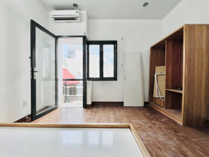 khai trương phòng ban công - full nội thất - giá cả sv ngay cầu lê văn sỹ, khu trần quang diệu q3
