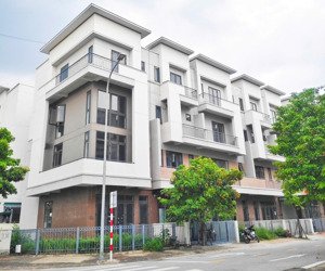 bán shophouse, liền kề giá tốt nhất dự án centa dimond vsip, sát chân đế 7 toà chung cư