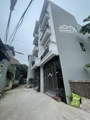 nhà 4tx42m2 gần trường cấp 1 đại thành 20m ra trục chính liên xã hưng đạo chỉ 3,5 tỷ 