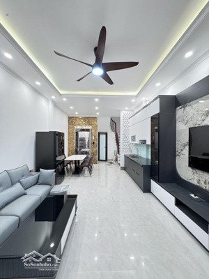 bán nhà minh khai - thang máy - hàng xóm timecity - ngõ thông - diện tích 62m2 x 5 tầng x hơn 8 tỷ