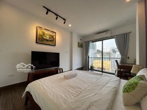 cho thuê căn chdv full đồ 01 ngủ 01 khách mới ở phố đi bộ trịnh công sơn, nhật tân, tây hồ,