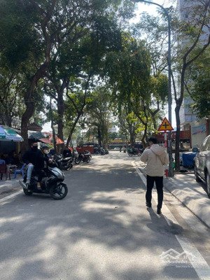 bán nhà mặt phố vương thừa vũ vị trí đẹp 9 tầng dt 110m2 thang máy ở và cho thuê dòng tiền 100tr/th