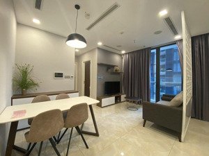 chuyển nhượng căn 2pn sổ hồng giá ưu đãi tốt nhất tại vinhomes golden river ba son, 13 tỷ, 70m2
