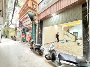 bán nhà riêng tại đường láng, 14 tỷ, 55m2, 5 tầng, 4pn, 4wc, hướng đông, pháp lý đầy đủ