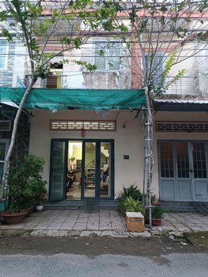 cần tiền bán gấp nhà ở khu dân cư thiên lộc (liên hệ trực tiếp chính chủ)