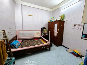 5.4 tỷ tl, nhà 1 trệt 1 lửng, 5,2x9m, hẻm thông đường nguyễn hồng đào, đồng đen, p14, tân bình