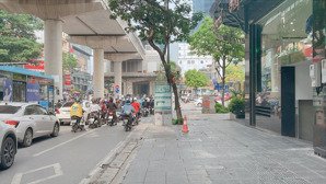 siêu phẩm mặt phố - cầu giấy - một mặt phố - một mặt ngõ 2 ôtô tránh- kinh doanh đỉnh- 40m2x 5 tầng