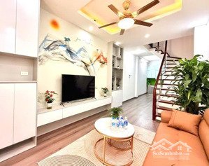 cần bán nhà đại từ - lô góc (2 thoáng)- 40m2 x 4tầng x mt 3m6 - cách phố 40m - ngõ nông