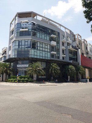 bán tòa nhà 2 mặt tiền khu nguyễn trung trực. dt 264m2(8x33m), 8 tầng tn 350tr/th. giá 115 tỷ tl