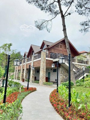 suất ngoại giao giá rẻ nhất thanh xuân valley, 12,7 tỷ dt 209m2, hướng đông nam. lh: 