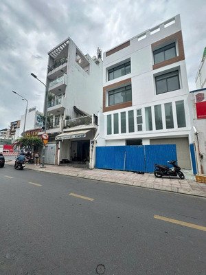 bán building mặt tiền khu võ thị sáu. dt 240m2 (10x24m) 4 tầng tn 180tr/th. giá 60 tỷ tl - tin thật
