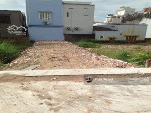 bán đất mặt tiền đ.võ văn kiệt, p.2, tp.sóc trăng, giá 550triệu/120m2 thổ cư, ngay quân khu 9. shr