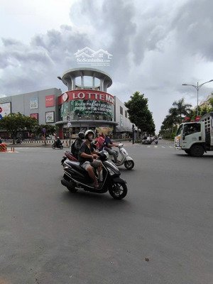 bán nhà hxh 6m nguyễn văn lượng p16. dt: 7x20m. cn 125m2. nhà 2 lầu đct 35tr giá chỉ 15 tỷ tl