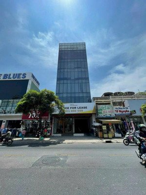 bán tòa nhà góc 2 mặt tiền tôn thất tùng. dt 350m2 (14x25m), 8 tầng tn 450tr. giá 150 tỷ - tin thật