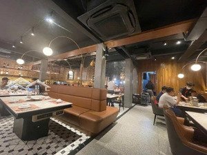 chính chủ giá rẻ 58triệu - cho thuê nhà góc 2 mặt tiền 907 trần hưng đạo, quận 5 - hầm 5tầng