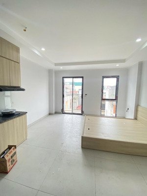 cho thuê phòng tại hồ tùng mậu, 5,5 triệu, 25m2, đầy đủ nội thất. gần rất nhiều trường đại học