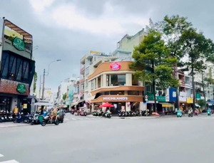 bán gấp nhà siêu vị trí mặt tiền nguyễn du - dt: 7x28m - 3 tầng - giá bán: 45 tỷ tl tin thật