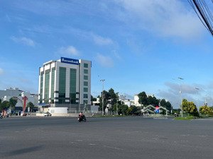 đất trung tâm hành chính tỉnh, gần aeon, rẻ hơn so với khu vực