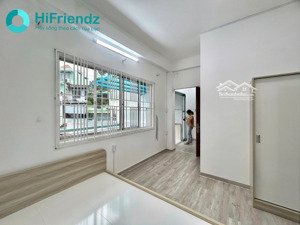 căn hộ sân ban công / full nội thất / siêu thoáng / rộng 40m2