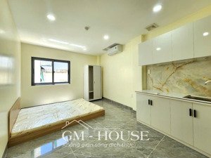 phòng đầy đủ nội thất, võ oanh, bình thạnh 30m2 ngay hàng xanh giáp gtvt hutech uef hồng bàng