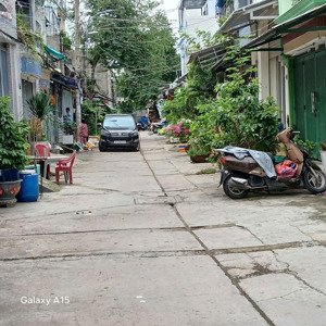 5 tỷ thương lượng . bán nhà mới 2 tầng, đường 7 mét, diện tích : ngan 4 mét - dài 12 mét.