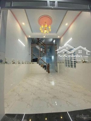 bán nhà riêng + dãy trọ tại thạnh lộc 50, 1,85 tỷ, 180m2, 5pn, 5wc, cho thuê thu nhập ổn định.
