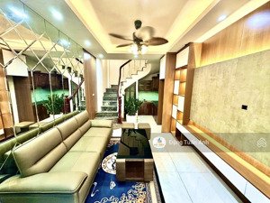 bán nhà 5 tầng, 10m ra mặt phố quang trung, full nội thất giá 5,95 tỷ