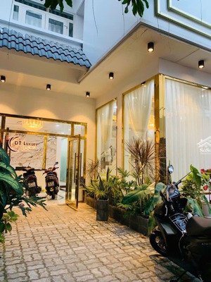 bán nhà hiếm, mặt tiền 7,5m đường xe ôtô. gần kdc phú mỹ hưng. chợ tân mỹ quận 7, giá hơn 10 tỷ