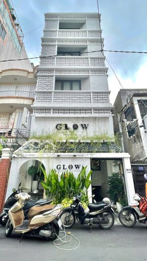 bán nhà lê văn sỹ - quận 3 ngang 5,5m - có thang máy - hầm xe - 23,8 tỷ