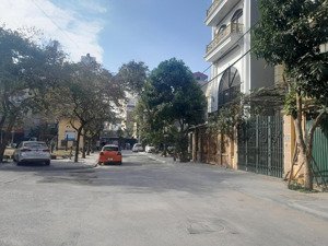 biệt thự sân vườn yên sở, hoàng mai, 188m*4t, 52,9 tỉ.