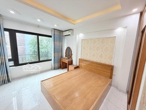 tái định cư tu hoàng nhổn nhà mới 5 tầng flu nội thất thang máy chỉ việc sách vali về