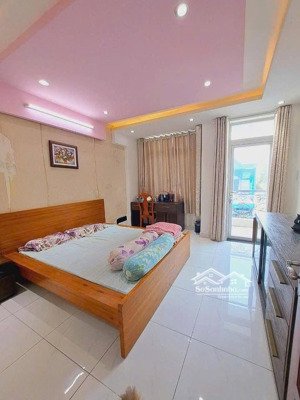 bán nhà 1 trệt 2 lầu giá chỉ 3,8 tỷ ngay đại hoic ngân hàng- thủ đức shr hẻm ô tô