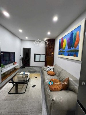 chính chủ bán căn hộ tập thể nam thành công dt 55m2, 2 ngủ, 2wc, lô góc, full đồ ngõ ô tô tránh