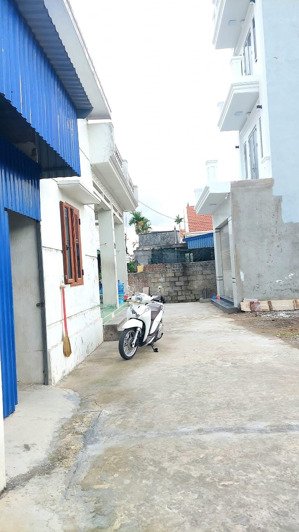 mr.tuấn: lô đất diện tích 61m, địa chỉ tại xích thổ hồng thái an dương, ngõ ô tô, giá chỉ 1,08 tỷ